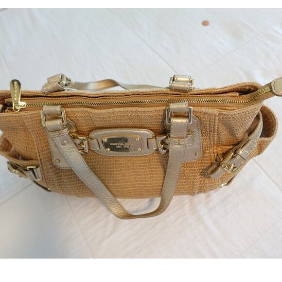 Michael Kors Gansevoort Cognac Leather Satchel Tote Summer Bag - Picture 7 of 10